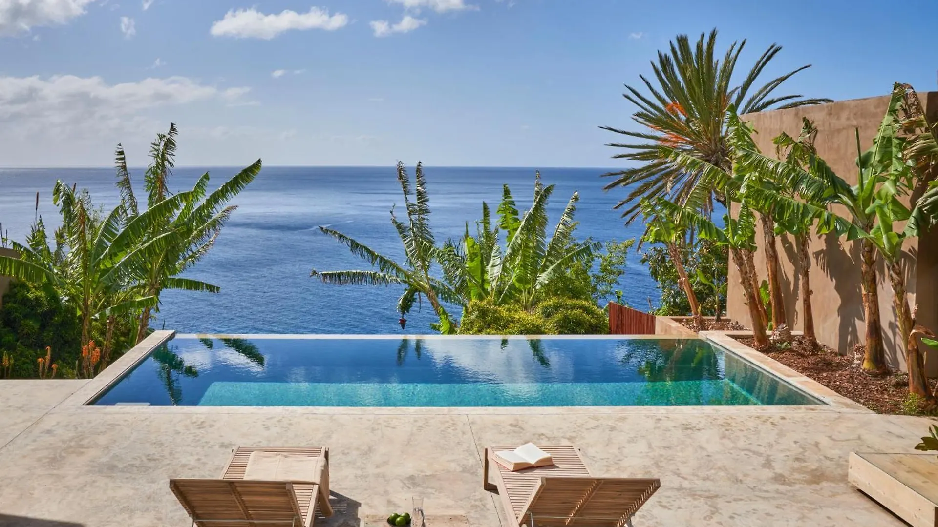 Feriehus Pirate House Sea Front Private Pool Garden Funchal Villa