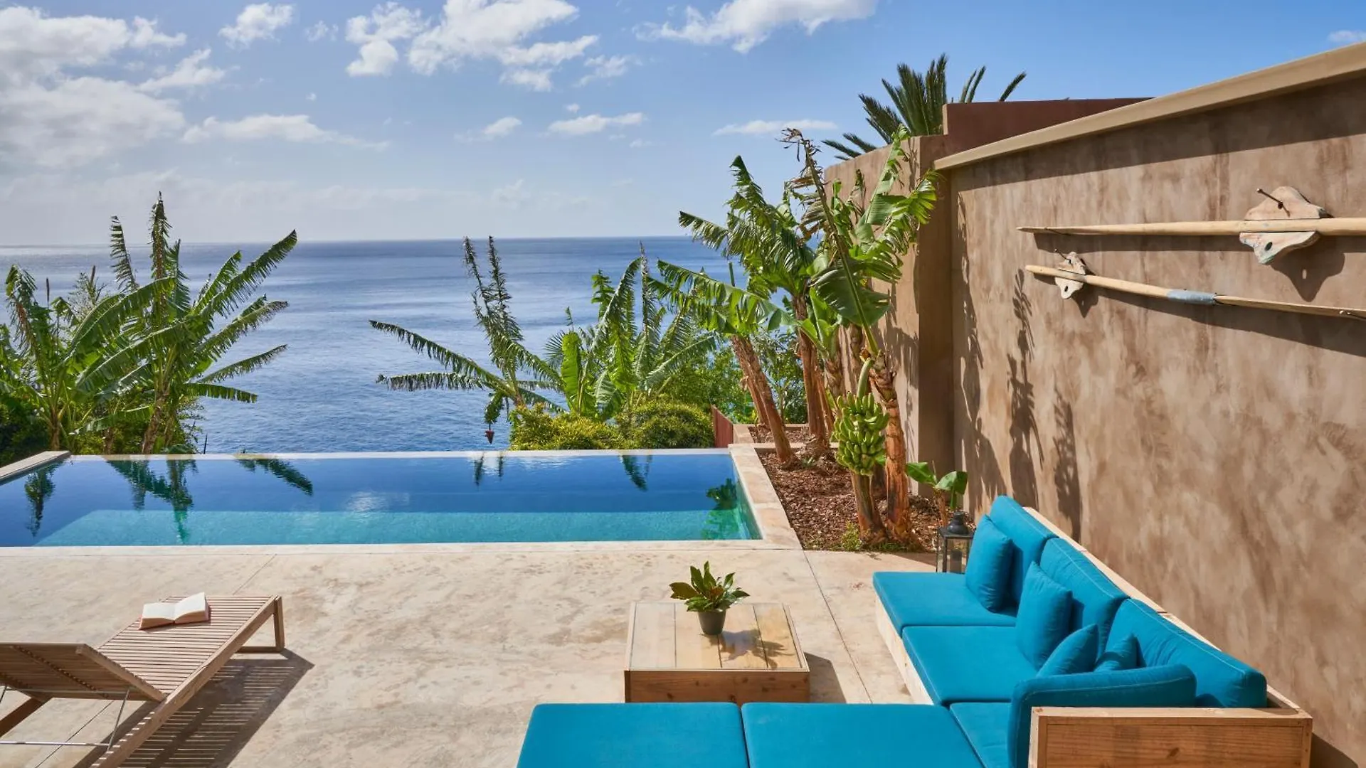 Pirate House Sea Front Private Pool Garden Funchal Villa Portugal