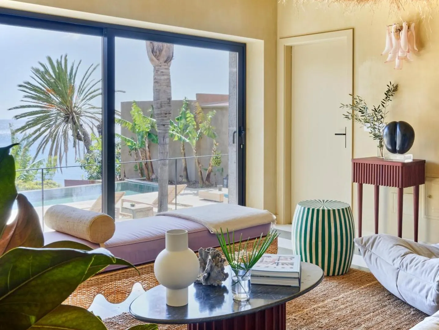 Pirate House Sea Front Private Pool Garden Funchal Villa Funchal (Madeira)